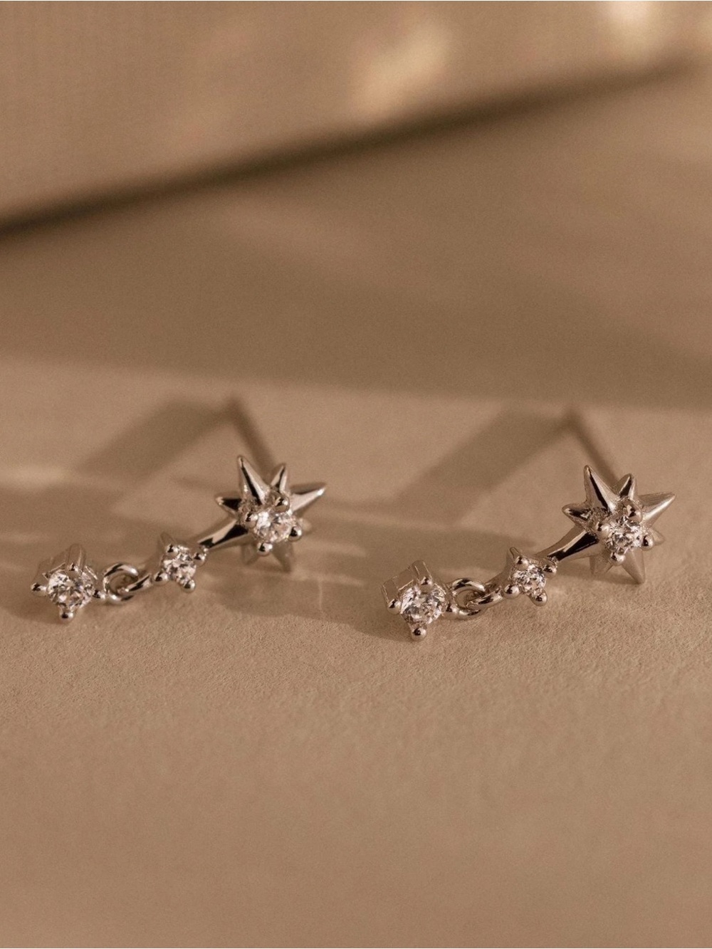 Star drop studs